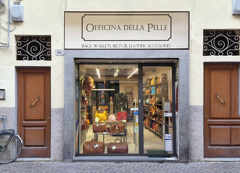 Officina della Pelle - Via Fillungo store