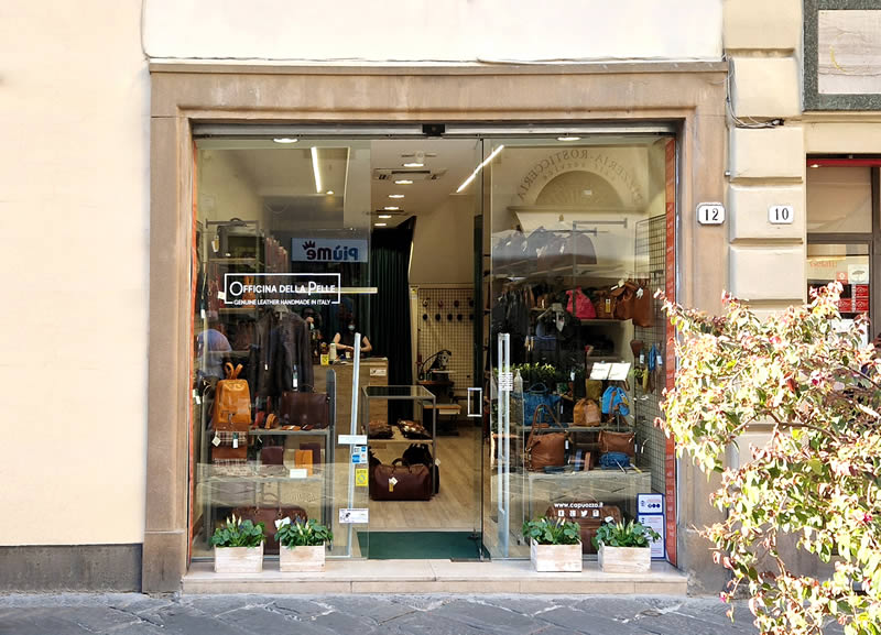 Officina della Pelle - Via San Paolino store